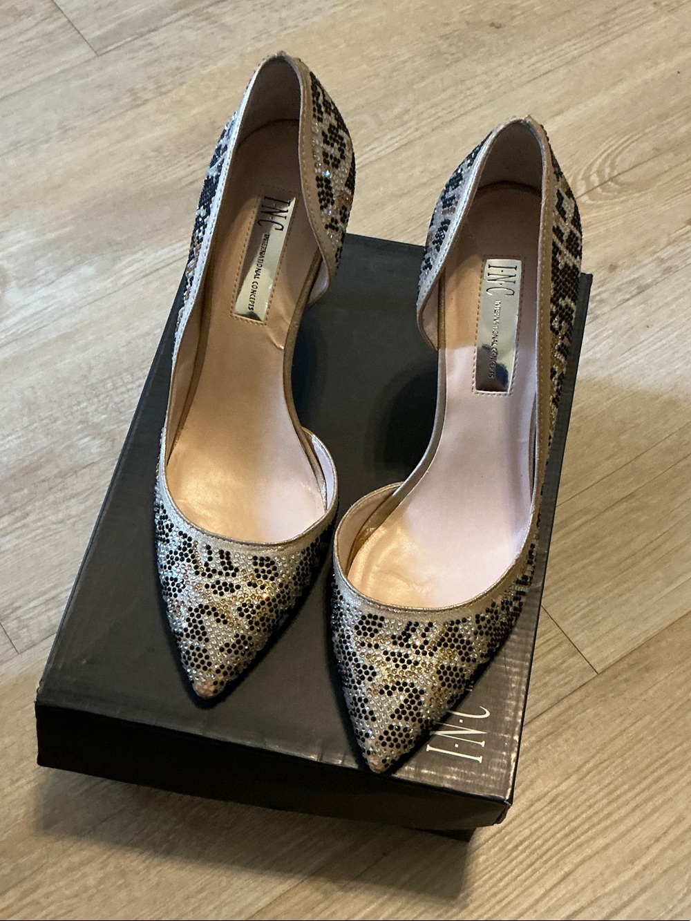 INC International Concepts Metallic Snake-Print D'Orsay Pump in Gold and Black